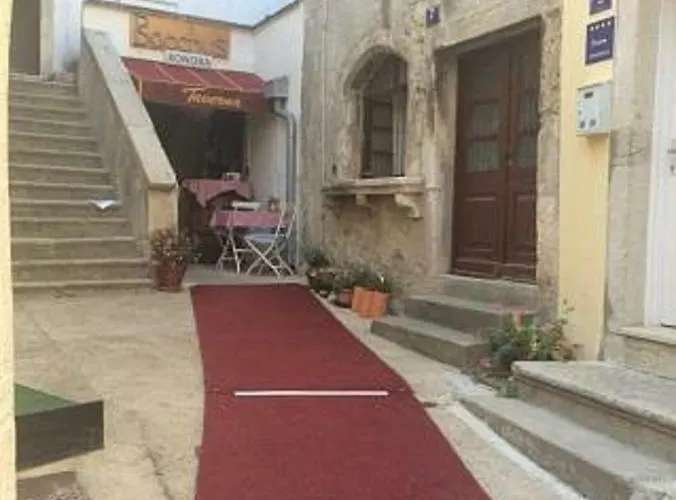 아파트 Krk Centar